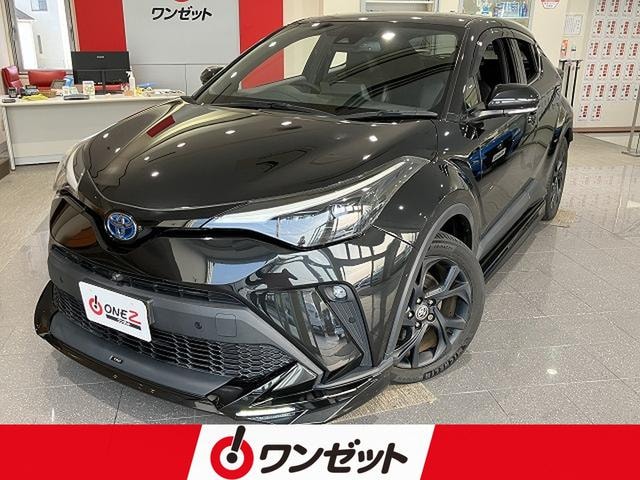 Toyota C-HR 2021 — фото автомобиля 1