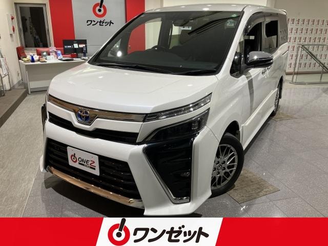Toyota VOXY 2021 — фото автомобиля 1