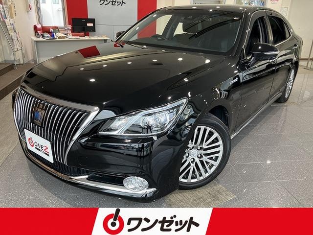 Toyota CROWN MAJESTA 2018 — фото автомобиля