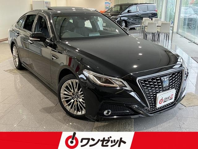 Toyota CROWN HYBRID 2021 — фото автомобиля