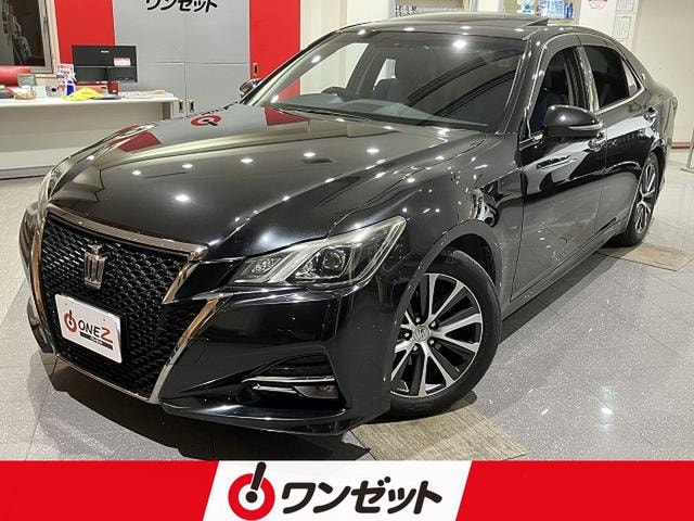 Toyota CROWN 2015 — фото автомобиля