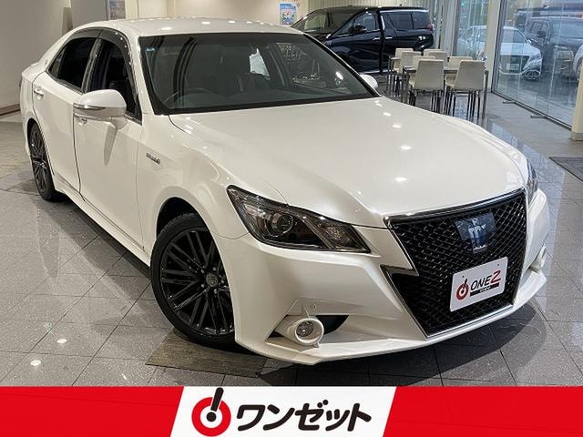 Toyota CROWN HYBRID 2015 — фото автомобиля 1