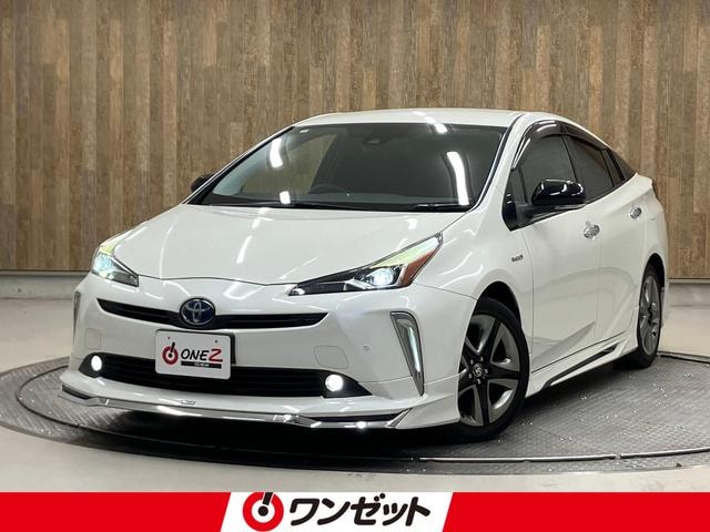 Toyota PRIUS 2020 — фото автомобиля