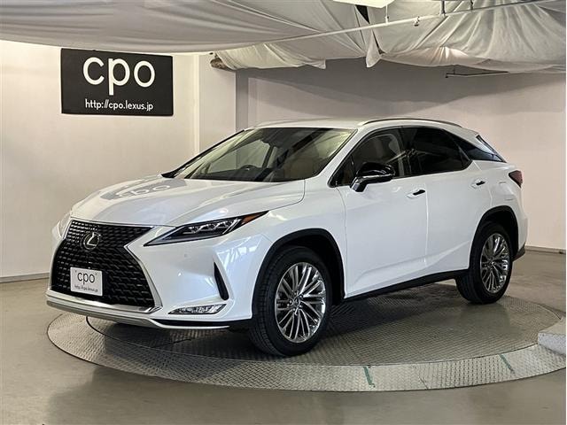 Lexus RX 2021 — фото автомобиля 1