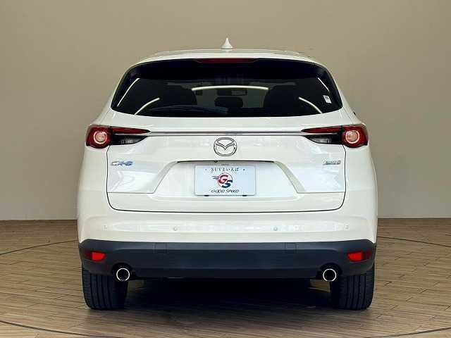 Mazda CX-8 2018 — фото автомобиля 1
