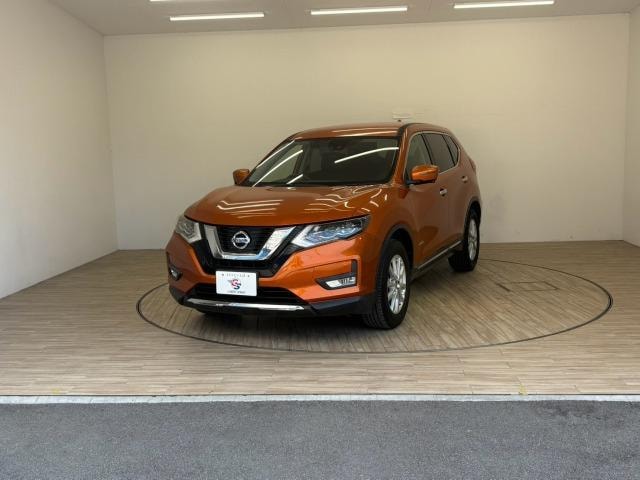 Nissan X-TRAIL 2017 — фото автомобиля 1