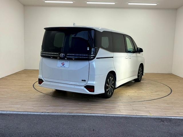 Миниатюра 28