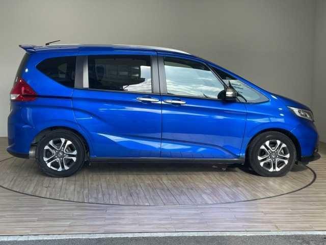 Миниатюра 18