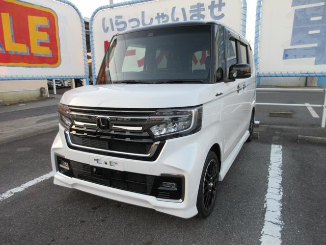Honda N-BOX CUSTOM 2023 — фото автомобиля 1