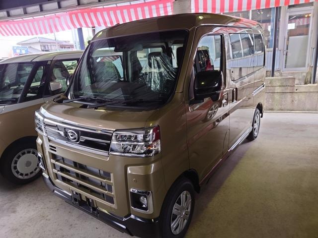 Daihatsu ATRAI 2025 — фото автомобиля