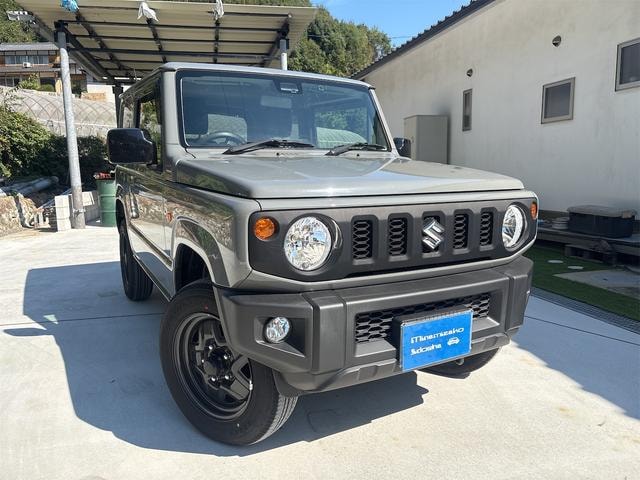Suzuki JIMNY 2023 — фото автомобиля