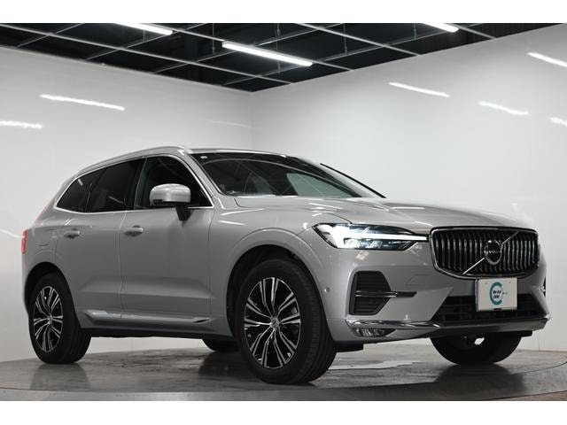 Volvo XC60 2021 — фото автомобиля 1