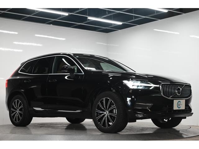 Volvo XC60 2019 — фото автомобиля