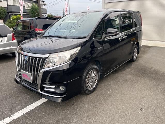 Toyota ESQUIRE 2015 — фото автомобиля 1