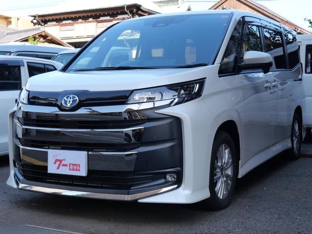 Toyota NOAH 2025 — фото автомобиля 1