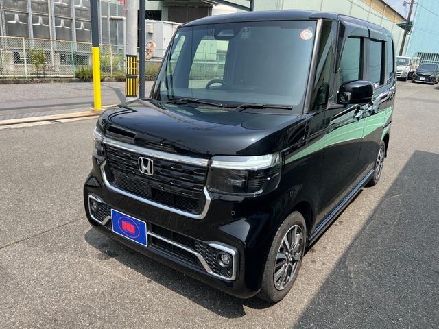 Honda N-BOX CUSTOM 2024 — фото автомобиля 1