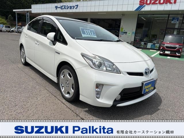 Toyota PRIUS 2014 — фото автомобиля 1
