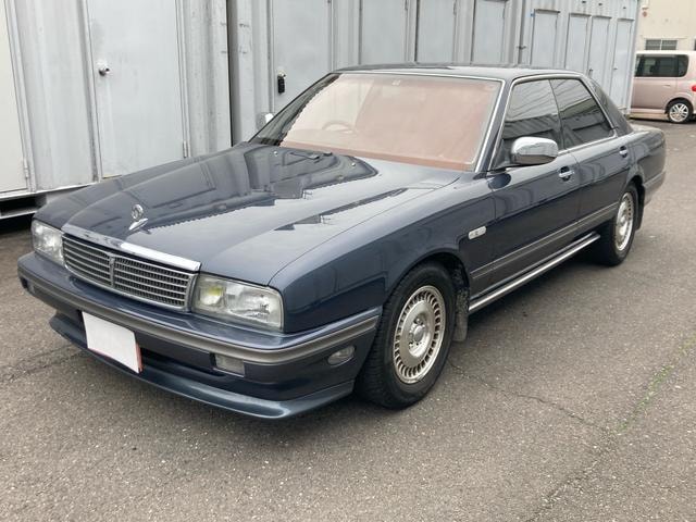Nissan GLORIA CIMA 1990 — фото автомобиля