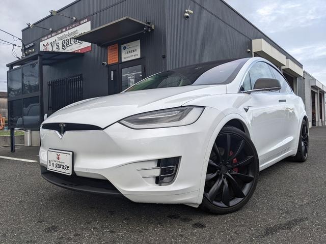 Tesla MODEL X 2017 — фото автомобиля 1