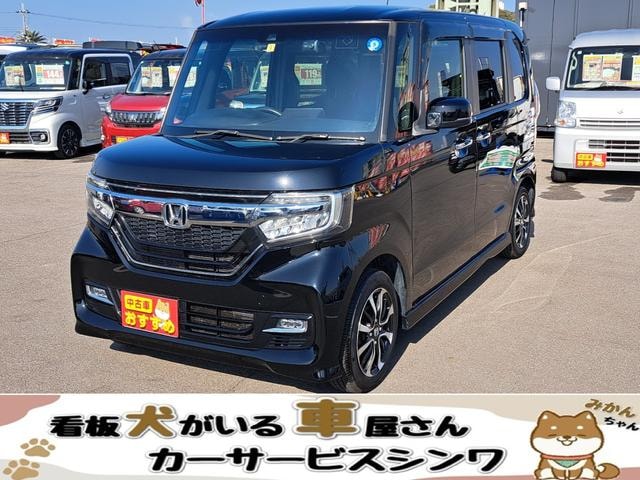 Honda N-BOX CUSTOM 2019 — фото автомобиля 1