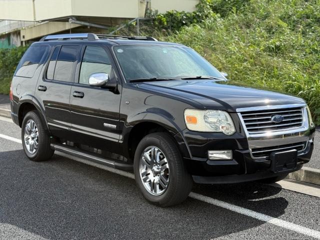 Ford EXPLORER 2006 — фото автомобиля 1