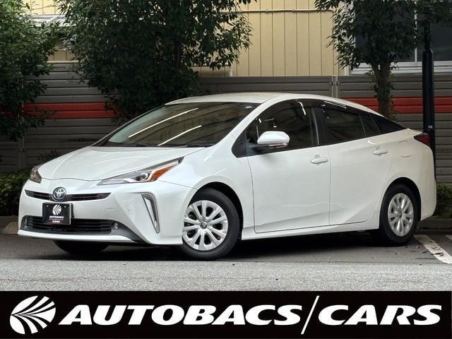 Toyota PRIUS 2022 — фото автомобиля 1