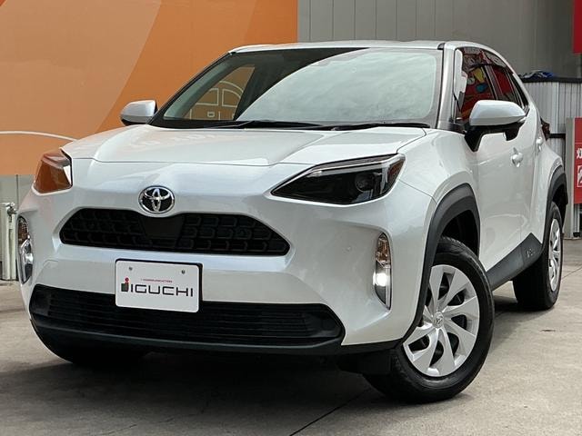 Toyota YARIS CROSS 2023 — фото автомобиля