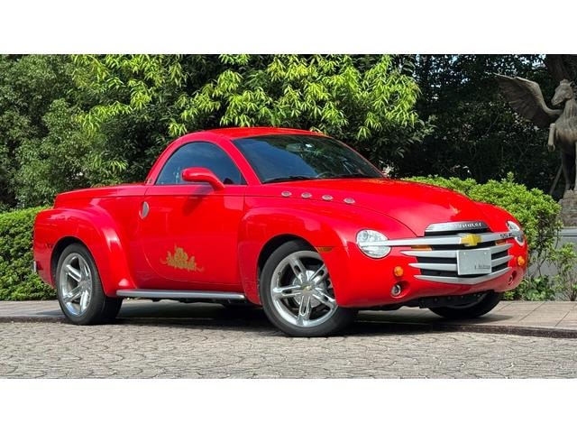 Chevrolet SSR 2008 — фото автомобиля
