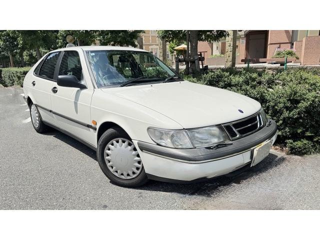 Saab 900 SERIES 1995 — фото автомобиля 1