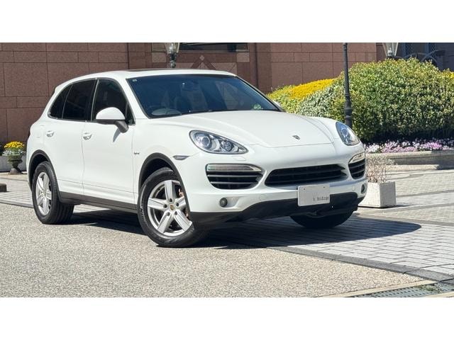 Porsche CAYENNE 2013 — фото автомобиля 1