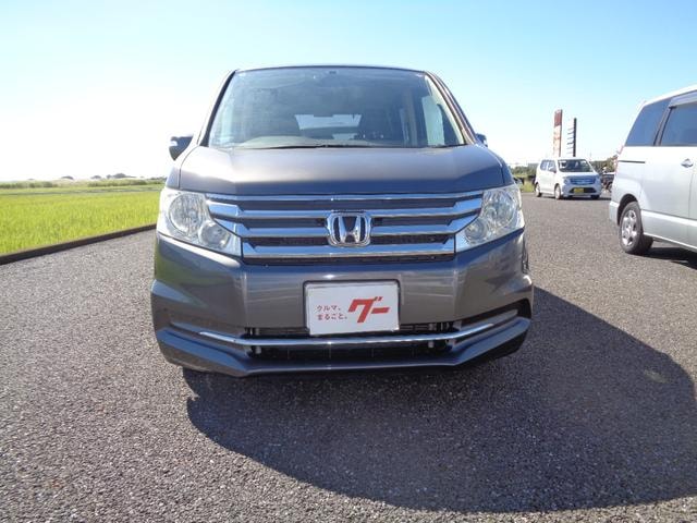 Honda STEPWAGON 2014 — фото автомобиля