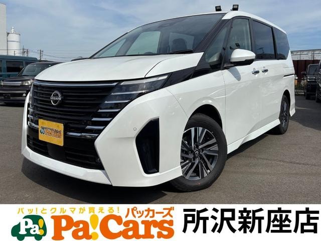 Nissan SERENA 2026 — фото автомобиля