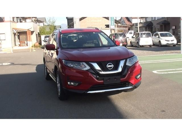 Nissan X-TRAIL 2018 — фото автомобиля 1