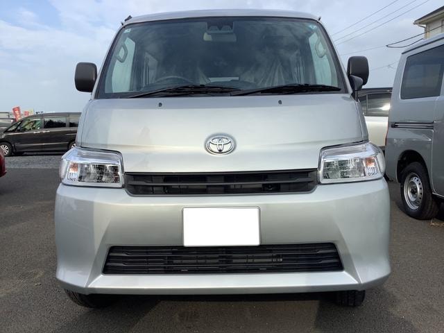 Toyota TOWNACE VAN 2026 — фото автомобиля
