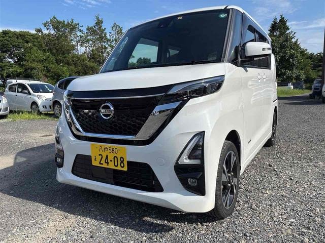 Nissan ROOX 2023 — фото автомобиля 1