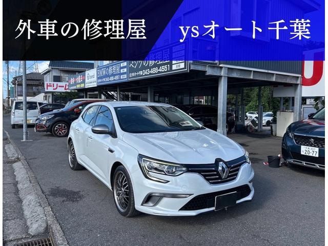 Renault MEGANE 2018 — фото автомобиля
