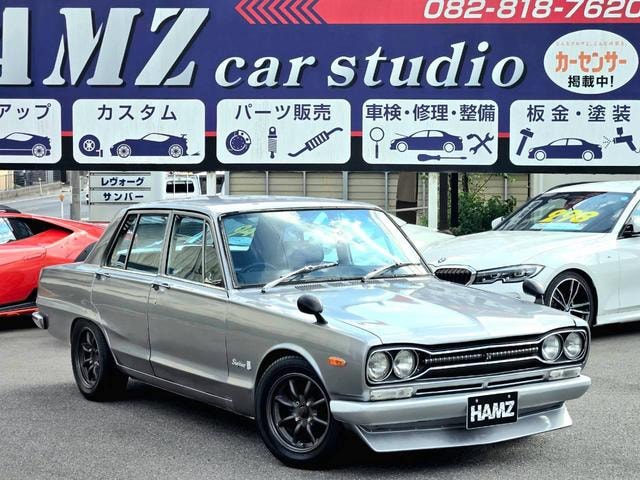 Nissan SKYLINE 1971 — фото автомобиля 1