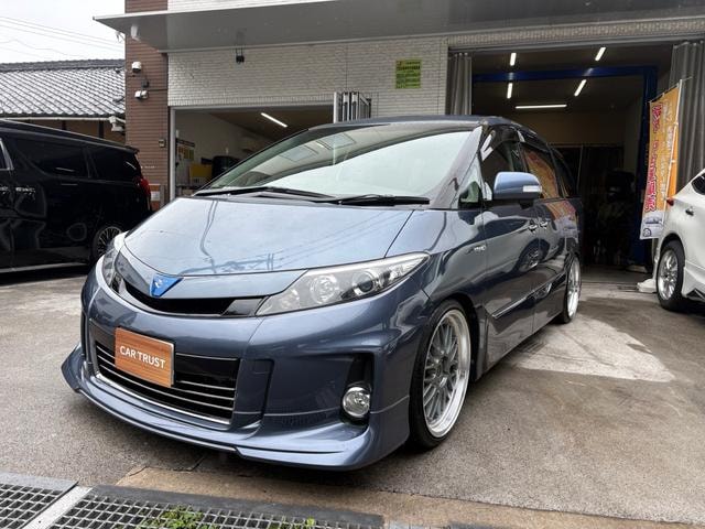 Toyota ESTIMA HYBRID 2015 — фото автомобиля