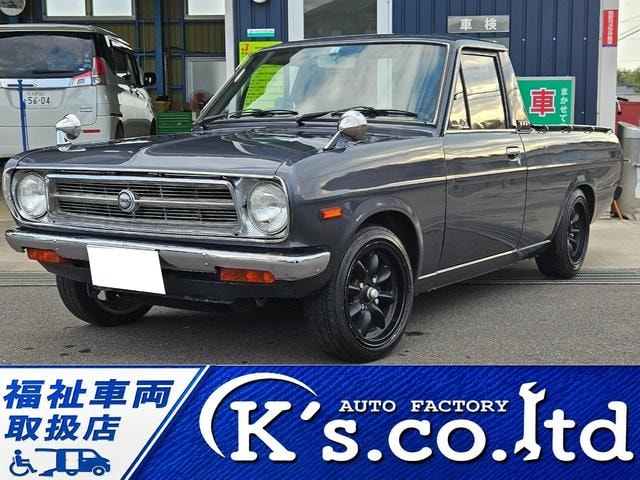 Nissan SUNNY TRUCK 1992 — фото автомобиля