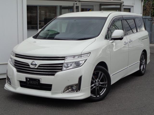 Nissan ELGRAND 2013 — фото автомобиля