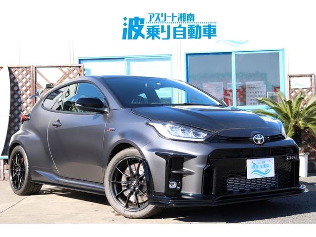 Toyota GRMN YARIS 2023 — фото автомобиля