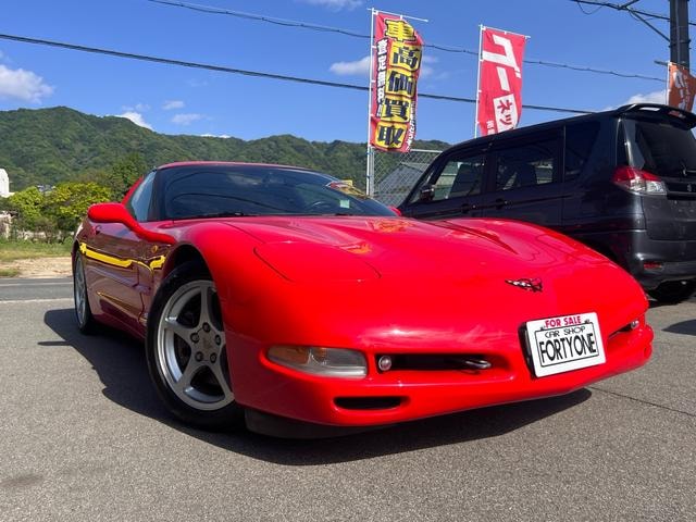 Chevrolet CORVETTE 2000 — фото автомобиля 1