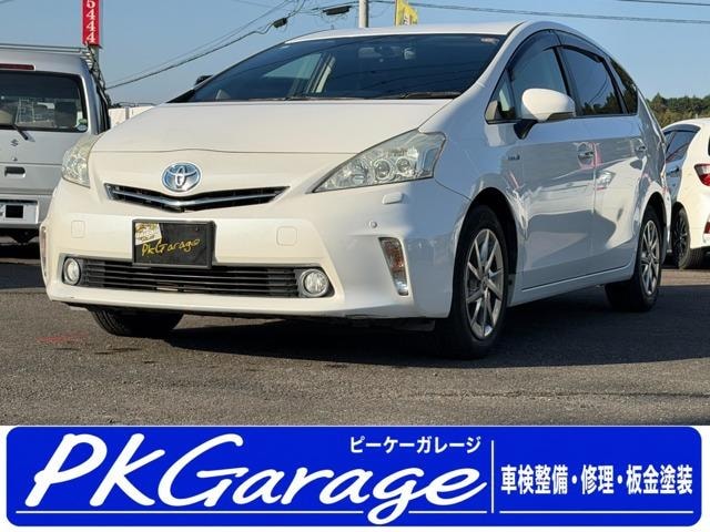 Toyota PRIUS ALPHA 2013 — фото автомобиля