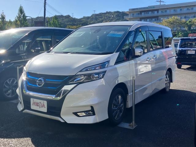 Nissan SERENA 2018 — фото автомобиля 1