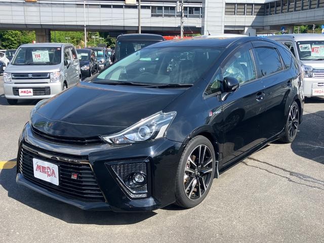 Toyota PRIUS ALPHA 2018 — фото автомобиля 1