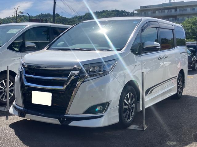 Toyota ESQUIRE 2020 — фото автомобиля