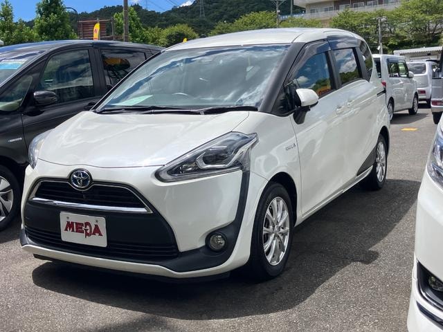 Toyota SIENTA 2017 — фото автомобиля 1