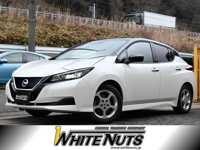Nissan LEAF 2017 — фото автомобиля