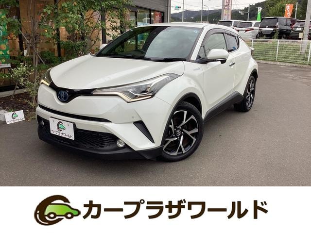 Toyota C-HR 2018 — фото автомобиля 1