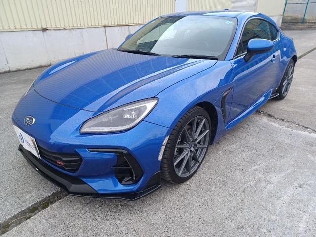 Subaru BRZ 2021 — фото автомобиля 1